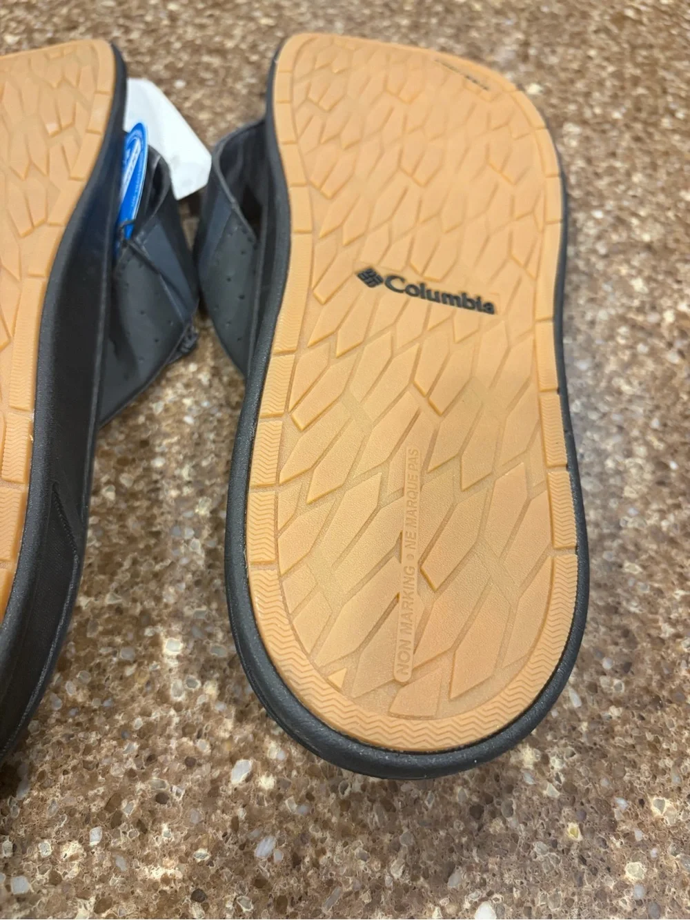 Columbia Men's Rostra PFG Black Flip-Flop Sandals Size 14.  NWT